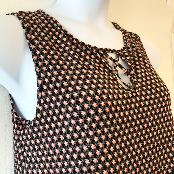 Max Studio A-Line Dress Size: M, EarthTones - Picture 3 of 11